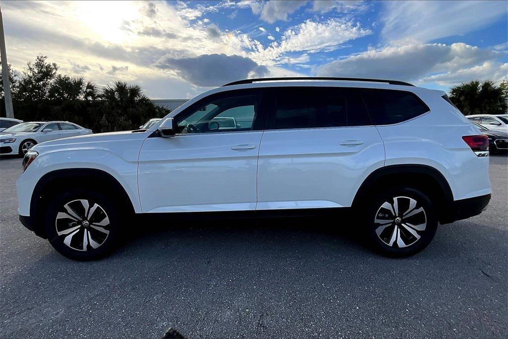 new 2026 Volkswagen Atlas car, priced at $38,814