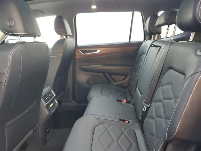 new 2025 Volkswagen Atlas car, priced at $42,229
