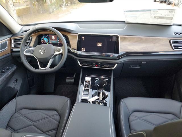 new 2025 Volkswagen Atlas car, priced at $42,229