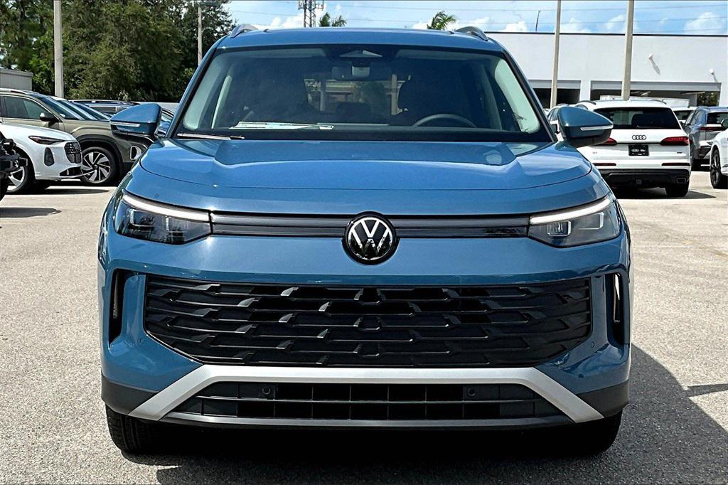 new 2025 Volkswagen Tiguan car, priced at $35,792