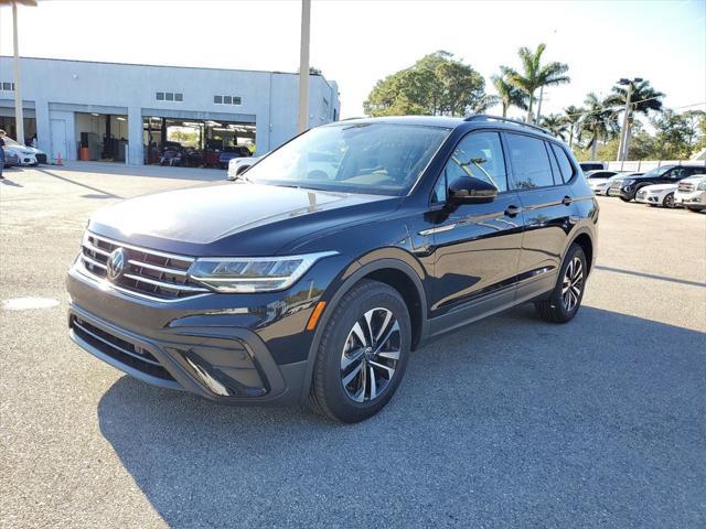 new 2024 Volkswagen Tiguan car, priced at $27,025