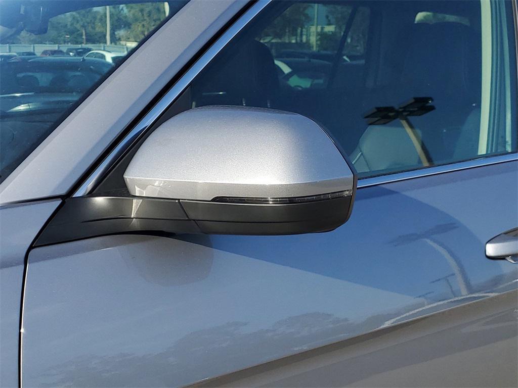new 2025 Volkswagen Atlas car, priced at $43,129