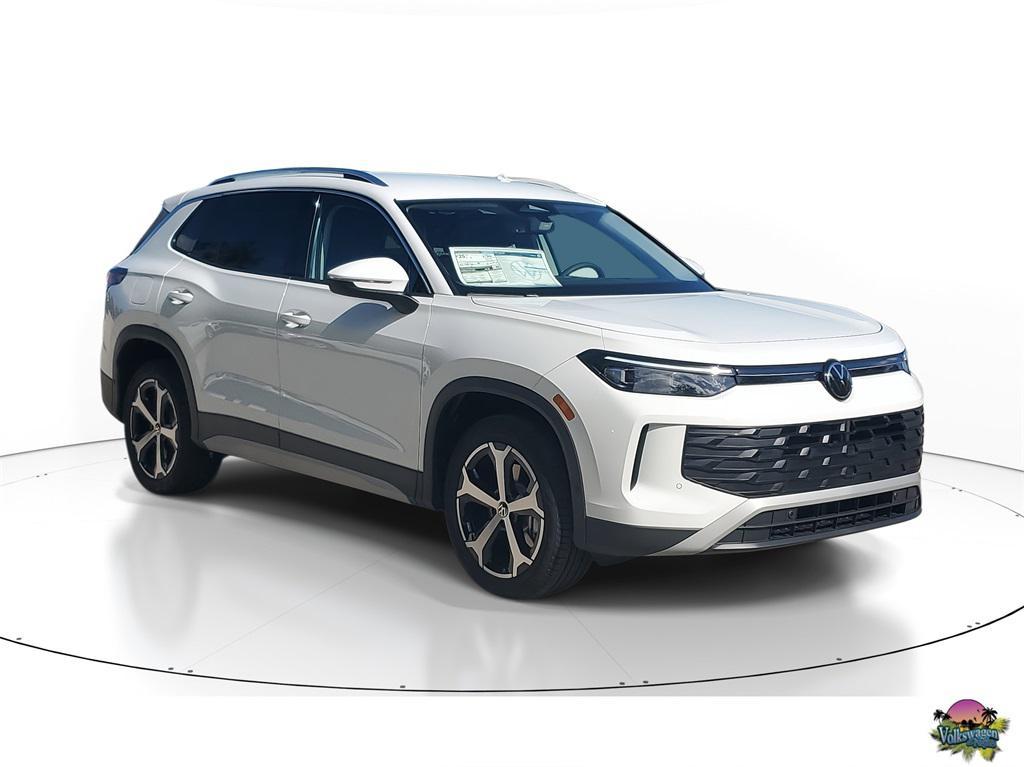 new 2025 Volkswagen Tiguan car, priced at $34,978