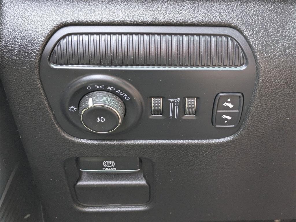 used 2022 Jeep Wagoneer car, priced at $43,750