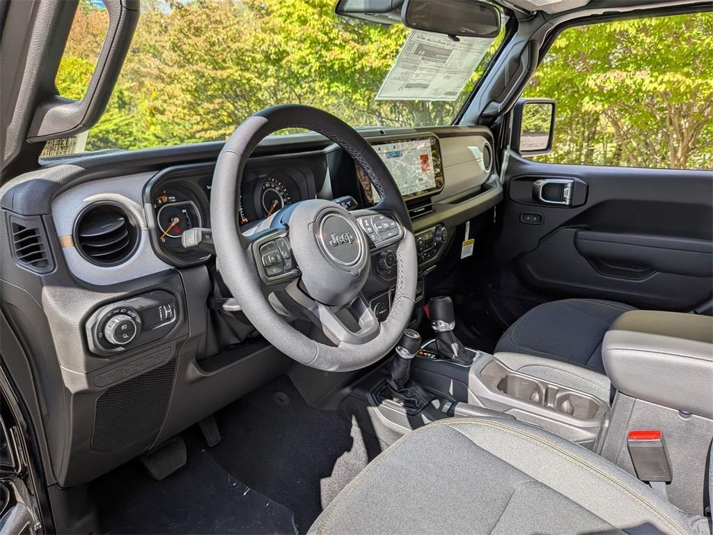 new 2025 Jeep Gladiator car, priced at $51,565
