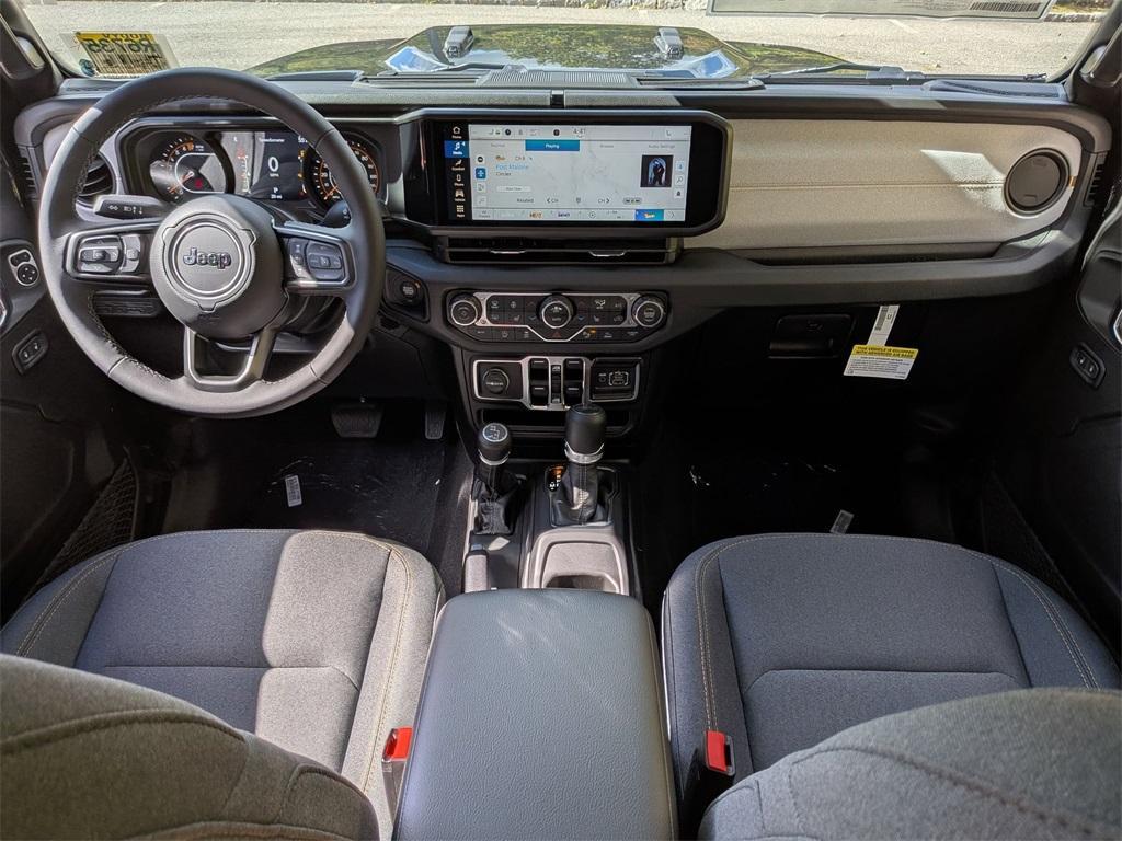 new 2025 Jeep Gladiator car, priced at $51,565