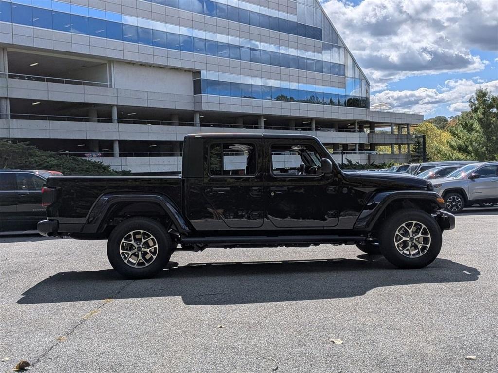 new 2025 Jeep Gladiator car, priced at $51,565