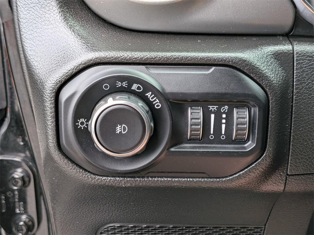 used 2022 Jeep Wrangler Unlimited car, priced at $36,475
