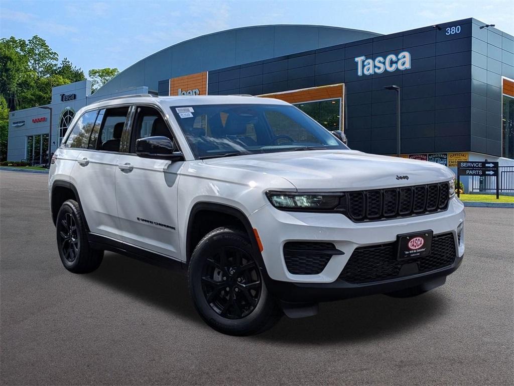 new 2025 Jeep Grand Cherokee car, priced at $43,885