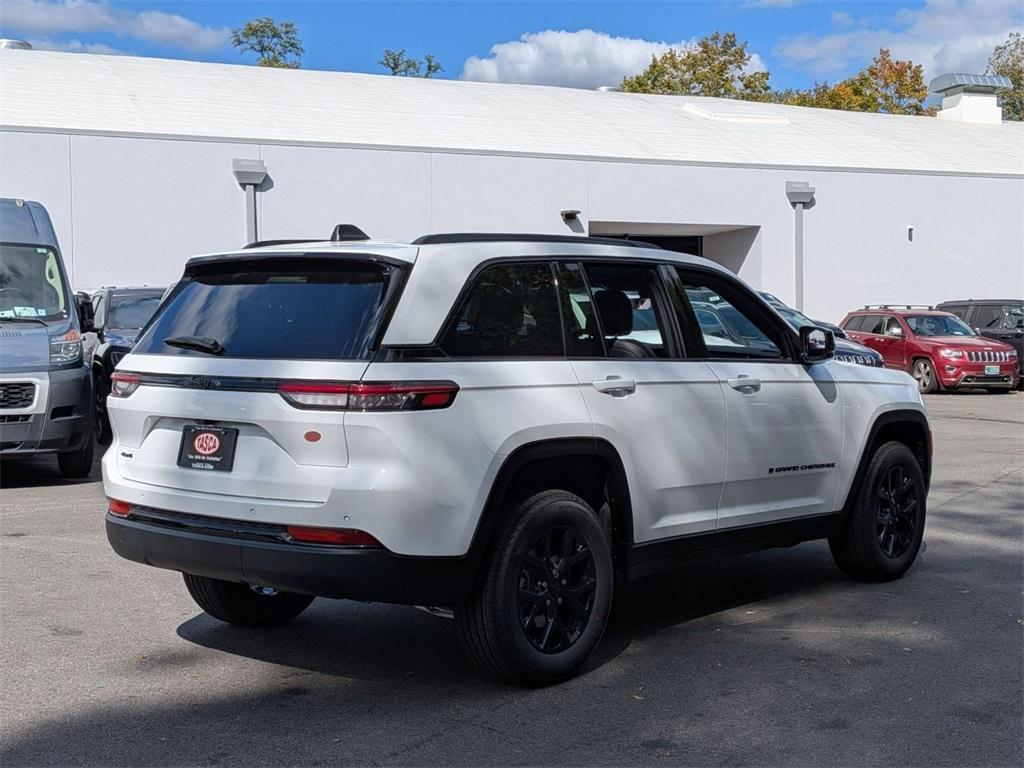 new 2025 Jeep Grand Cherokee car, priced at $42,385