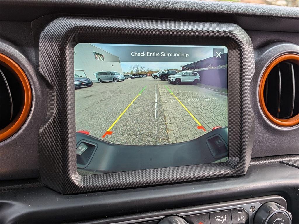 used 2022 Jeep Gladiator car, priced at $38,500