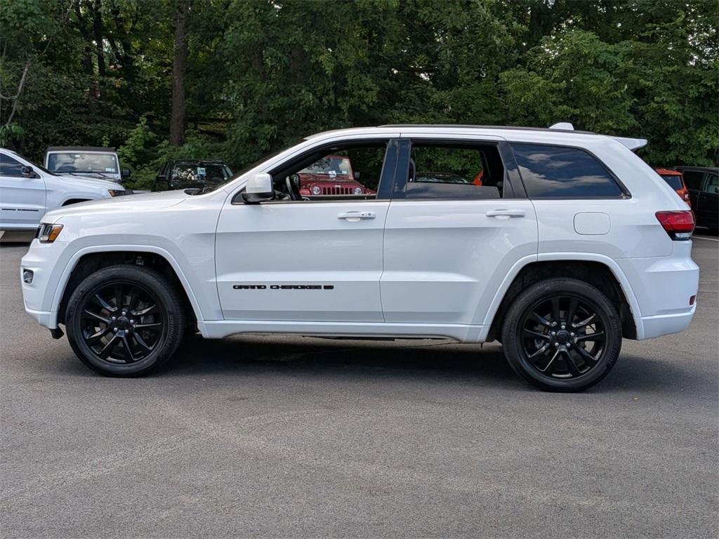 used 2022 Jeep Grand Cherokee WK car, priced at $28,640