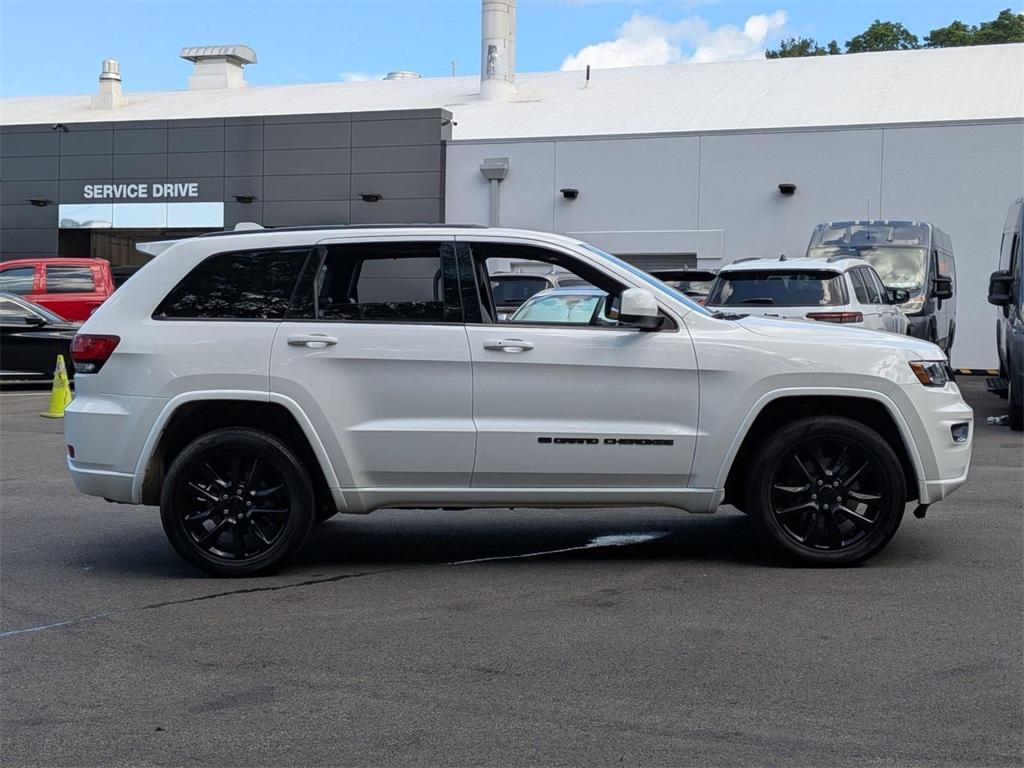 used 2022 Jeep Grand Cherokee WK car, priced at $28,640