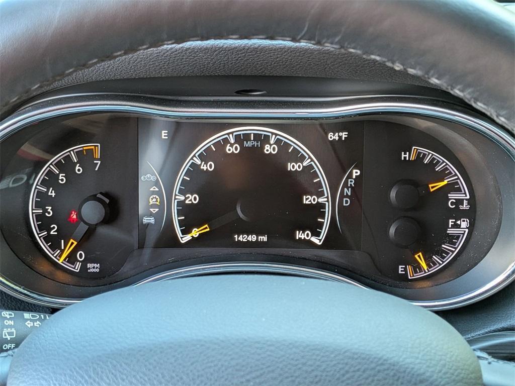 used 2021 Jeep Grand Cherokee car, priced at $33,150
