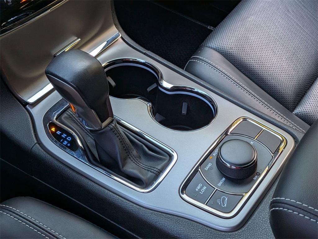 used 2021 Jeep Grand Cherokee car, priced at $33,150