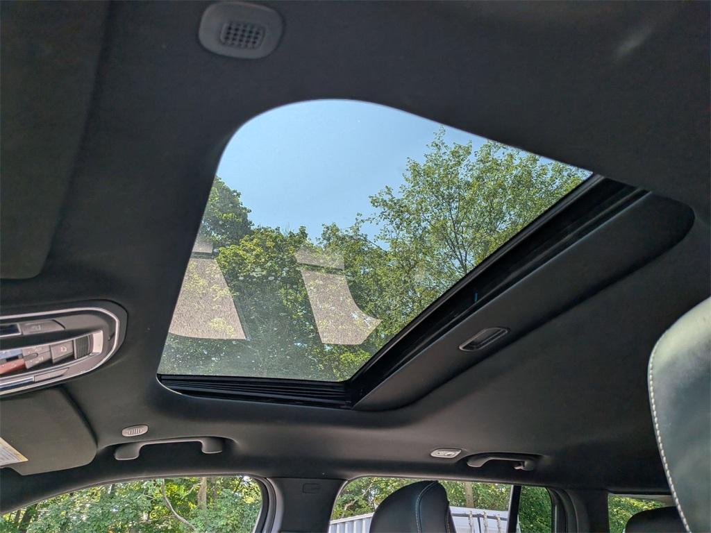 used 2023 Jeep Grand Cherokee car, priced at $33,144