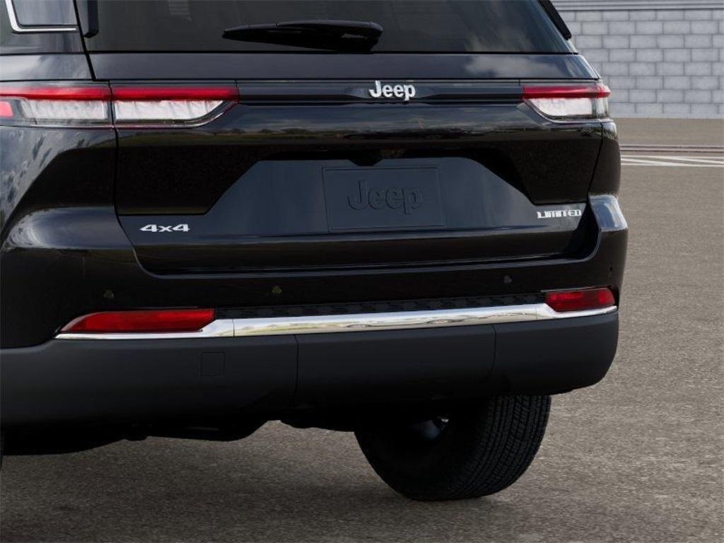 new 2025 Jeep Grand Cherokee car, priced at $51,485
