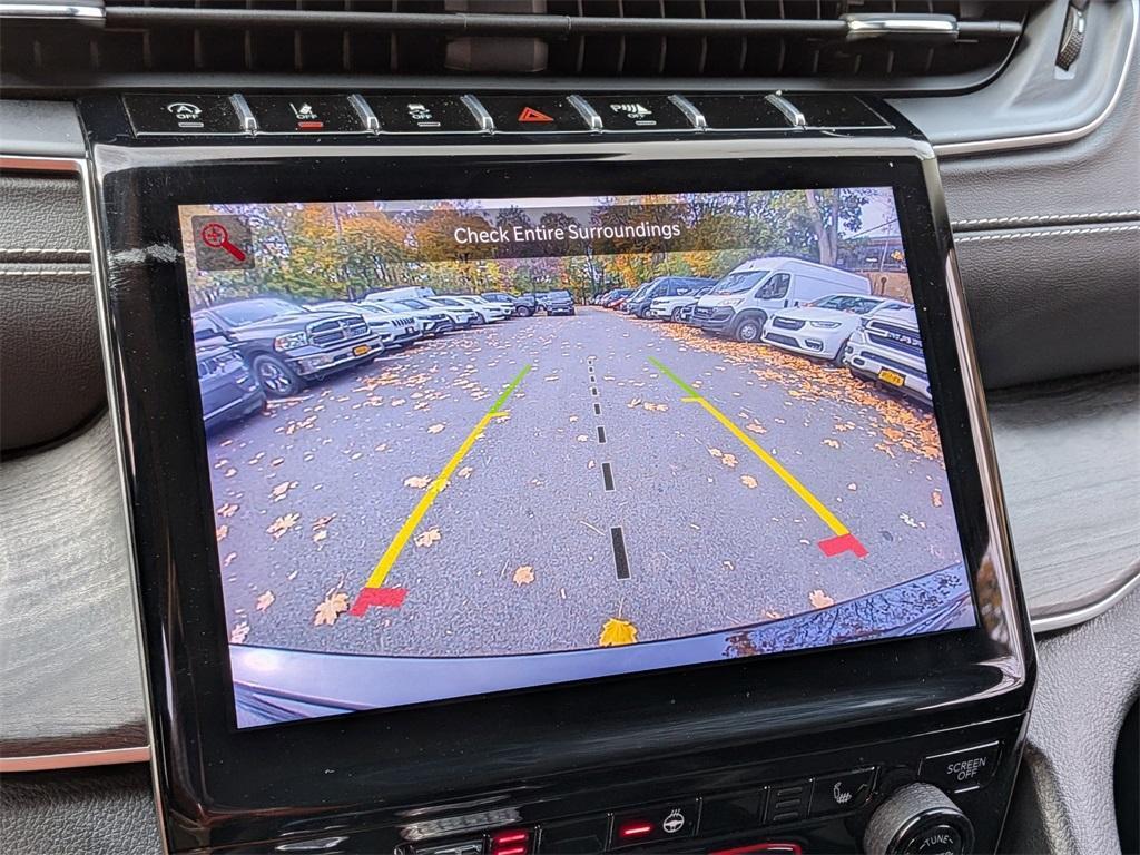 used 2023 Jeep Grand Cherokee car, priced at $34,465