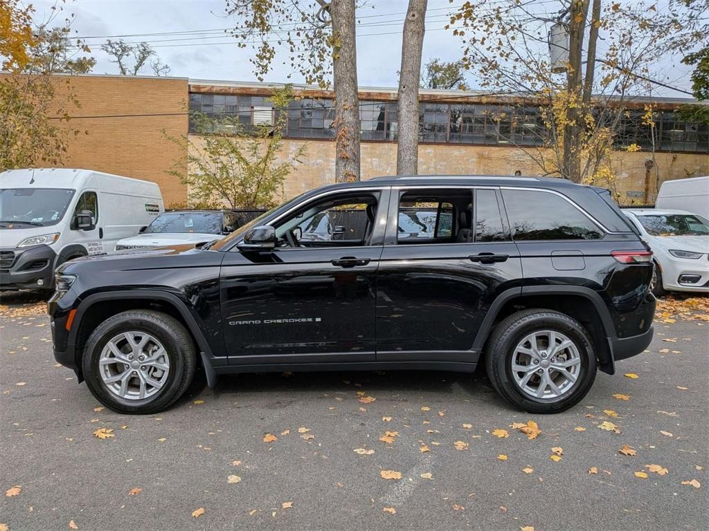 used 2023 Jeep Grand Cherokee car, priced at $34,465