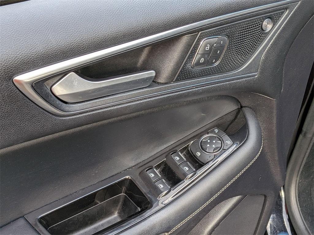 used 2019 Ford Edge car, priced at $23,870