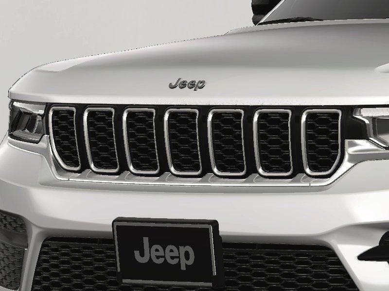 new 2025 Jeep Grand Cherokee car, priced at $38,030