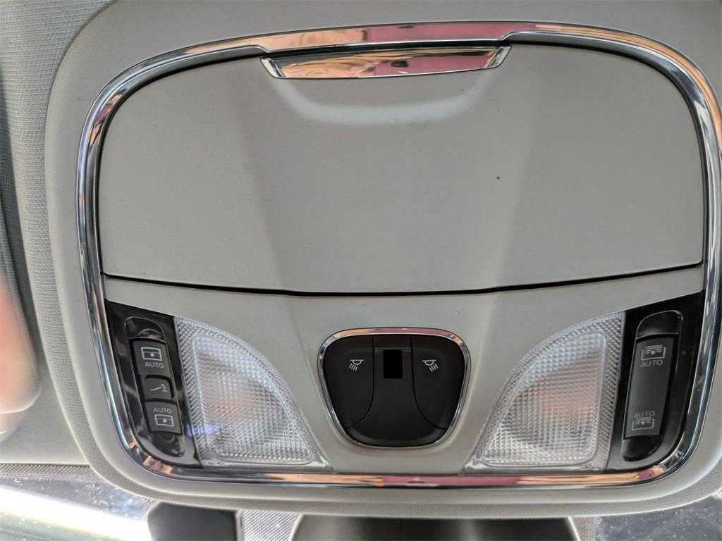 used 2022 Jeep Cherokee car, priced at $21,500