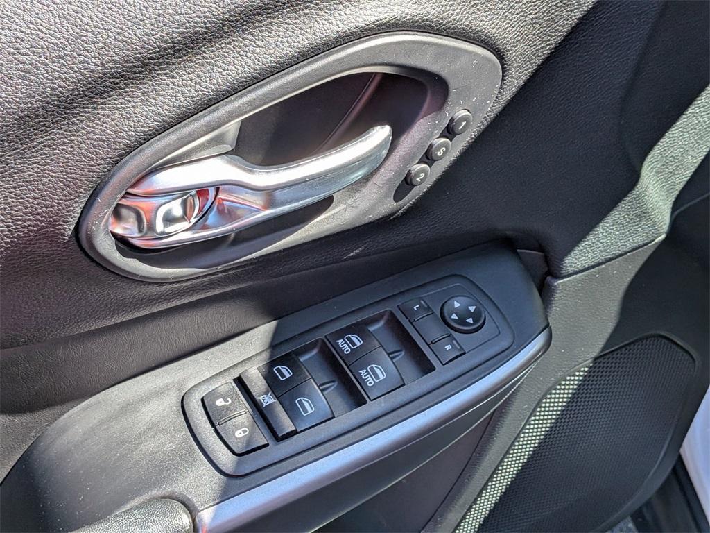used 2019 Jeep Cherokee car, priced at $16,850