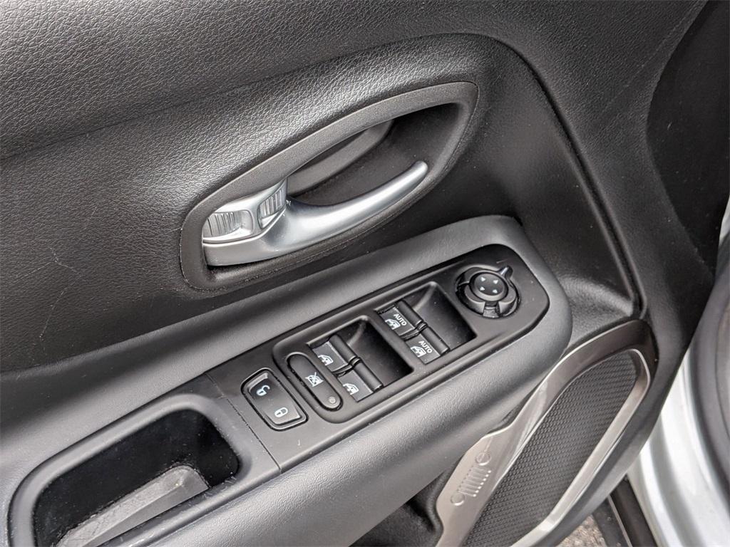 used 2020 Jeep Renegade car, priced at $17,250