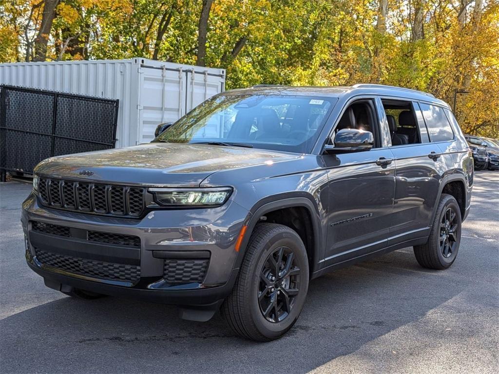 new 2024 Jeep Grand Cherokee L car