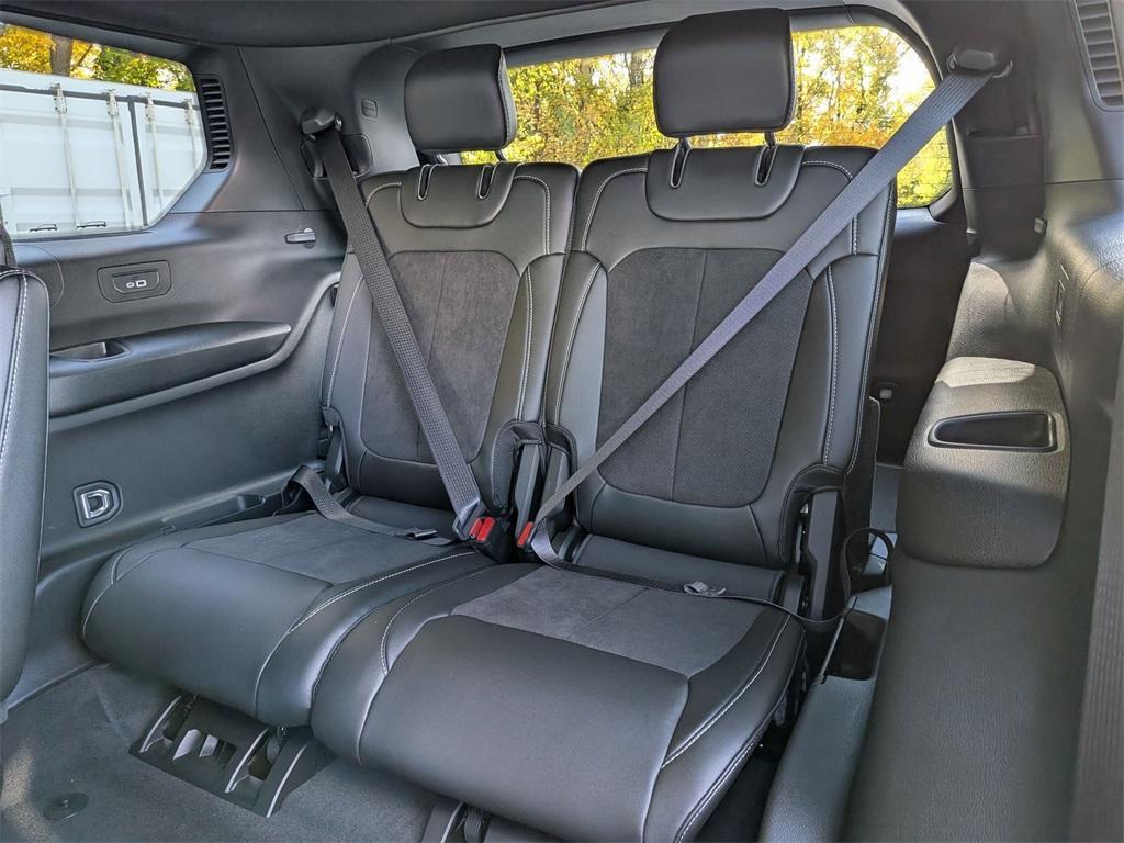 new 2024 Jeep Grand Cherokee L car