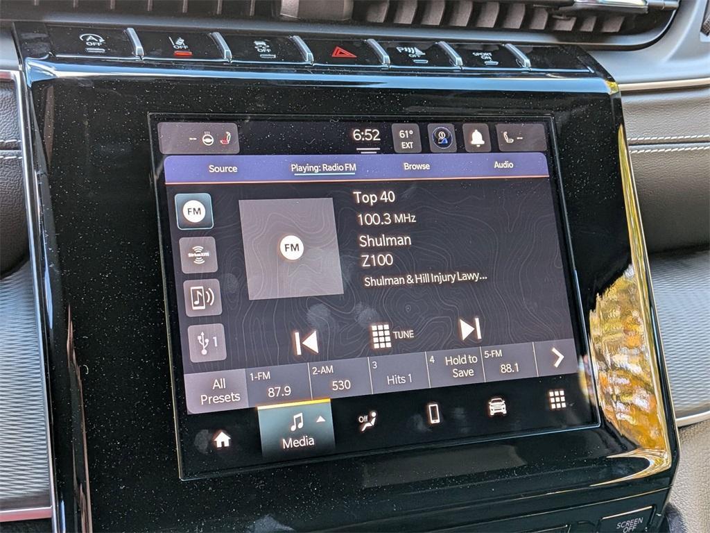 new 2024 Jeep Grand Cherokee L car