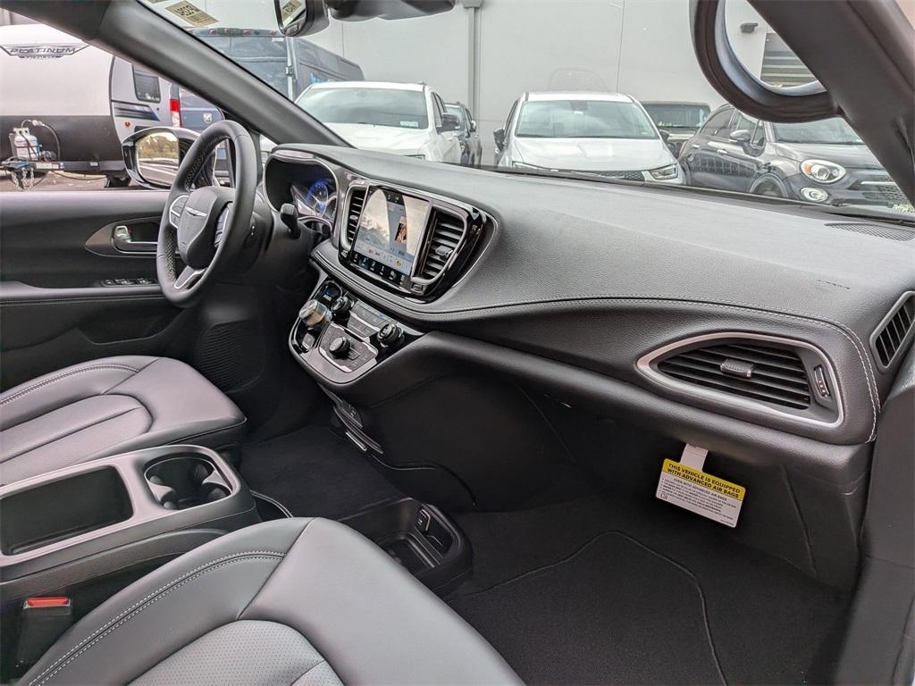 new 2026 Chrysler Pacifica car, priced at $44,140