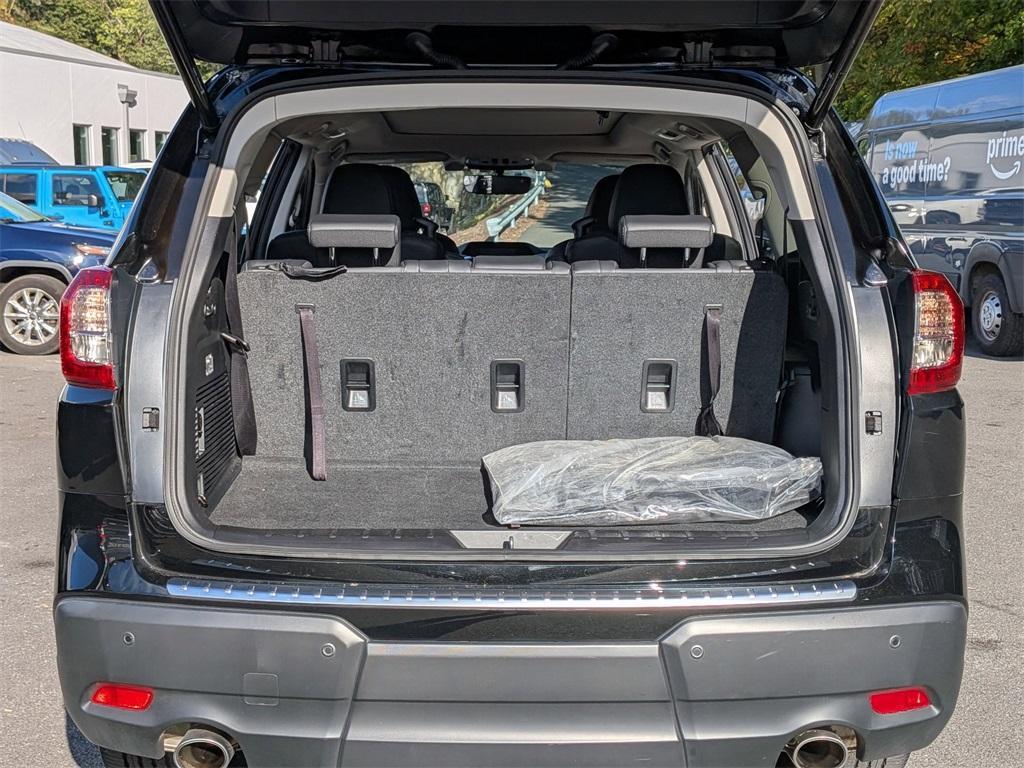 used 2022 Subaru Ascent car, priced at $31,650