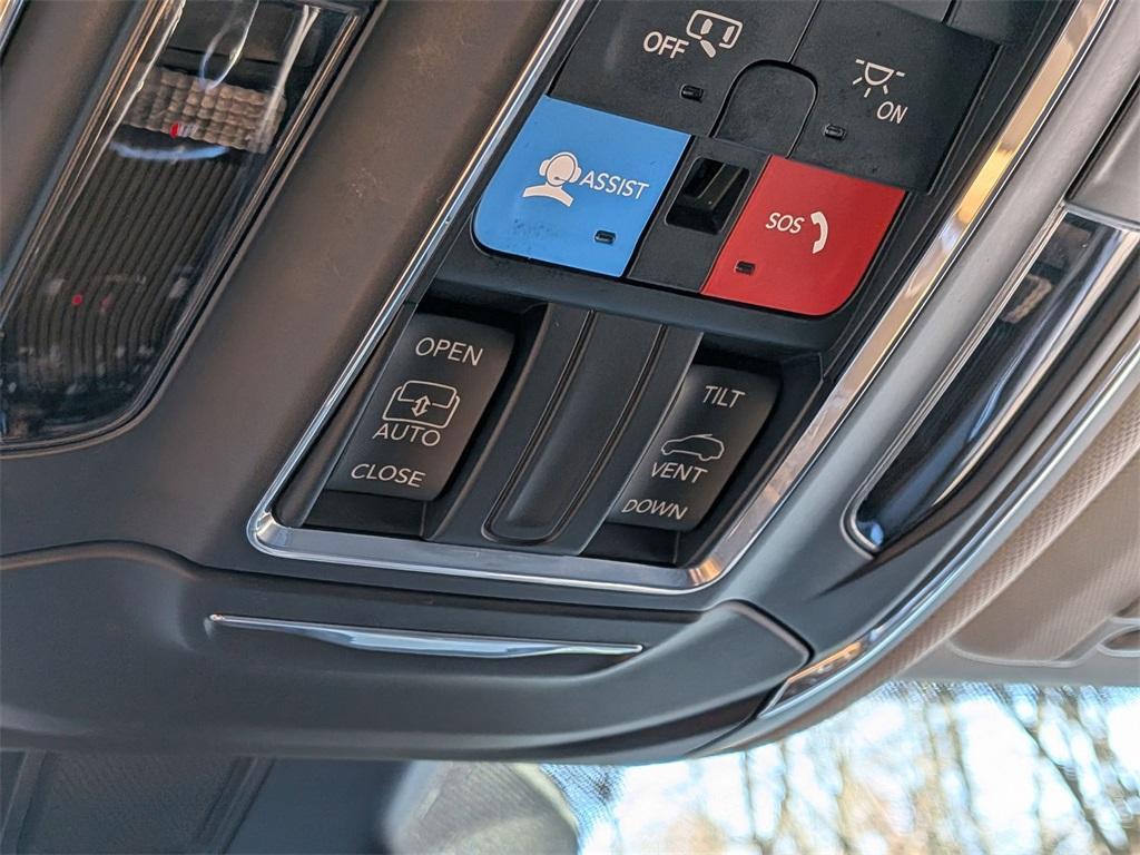 used 2023 Jeep Grand Cherokee L car, priced at $28,995