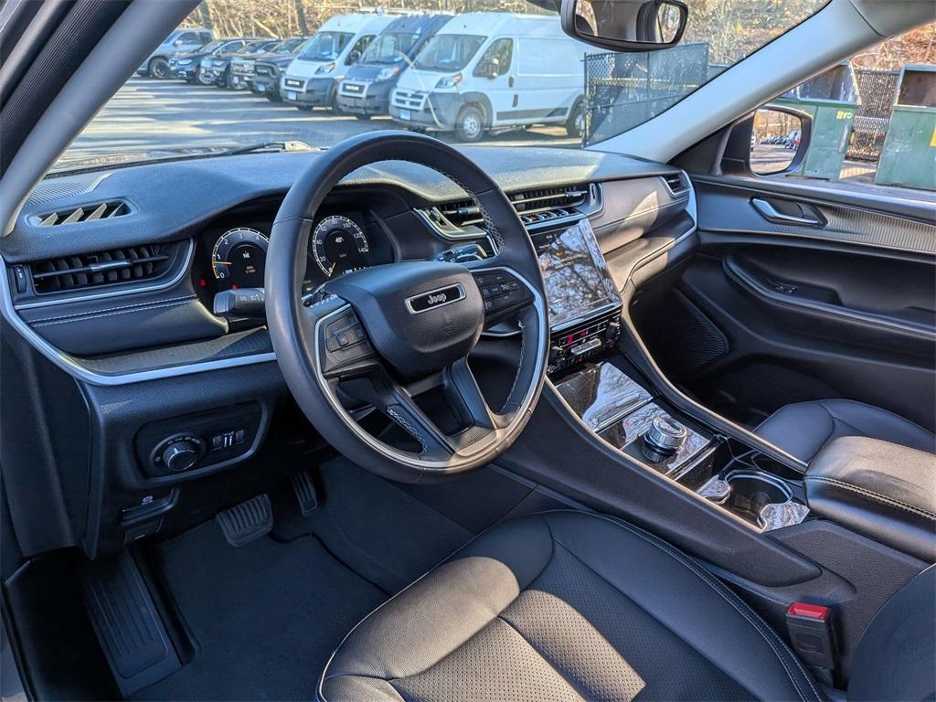 used 2023 Jeep Grand Cherokee L car, priced at $28,995