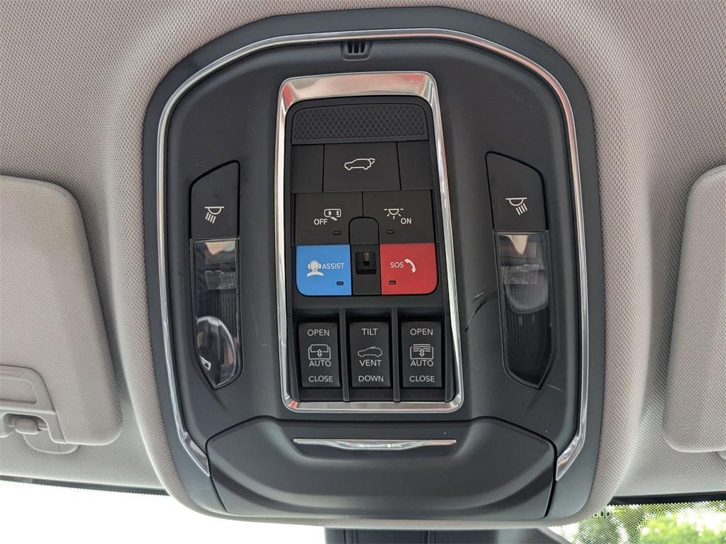 used 2021 Jeep Grand Cherokee L car, priced at $28,780