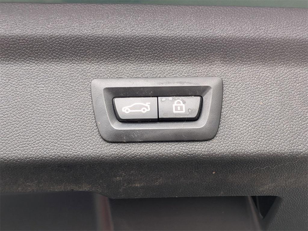 used 2021 MINI SE Countryman car, priced at $24,250