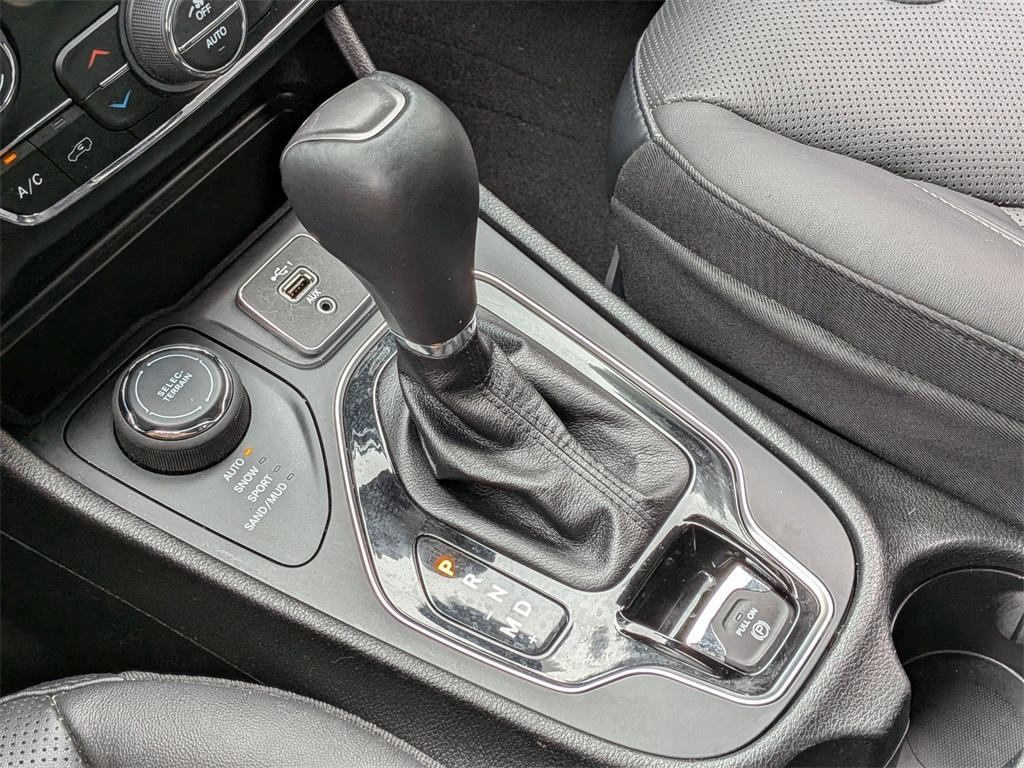 used 2021 Jeep Cherokee car, priced at $23,980