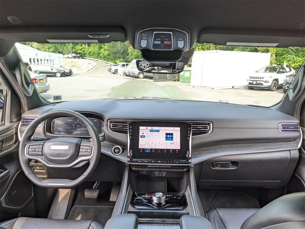 used 2024 Jeep Wagoneer car, priced at $50,995