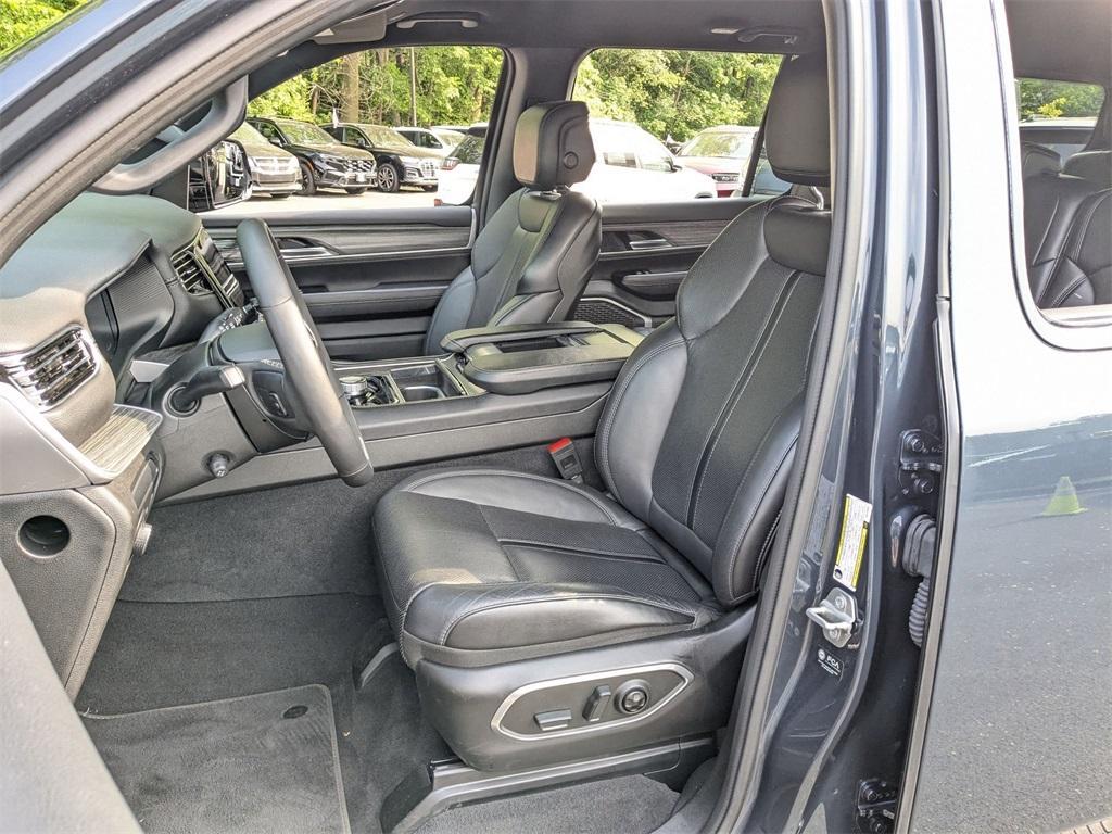 used 2024 Jeep Wagoneer car, priced at $50,995