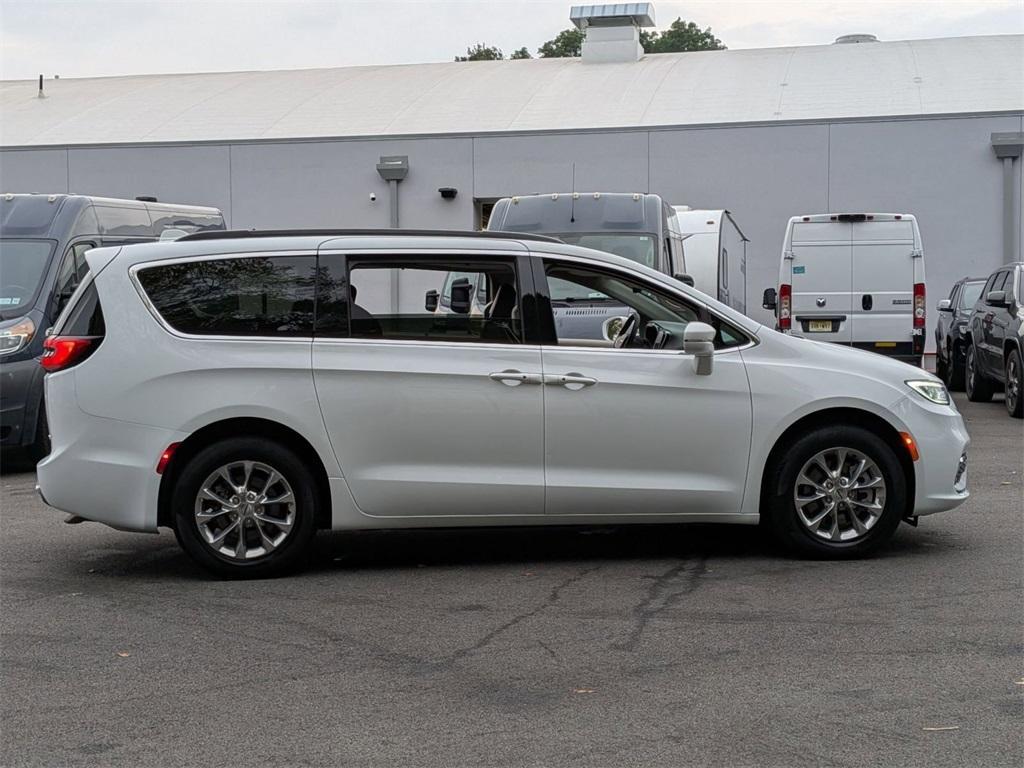 used 2022 Chrysler Pacifica car, priced at $32,990