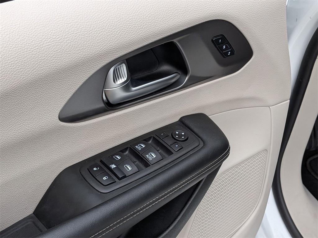 used 2022 Chrysler Pacifica car, priced at $32,990