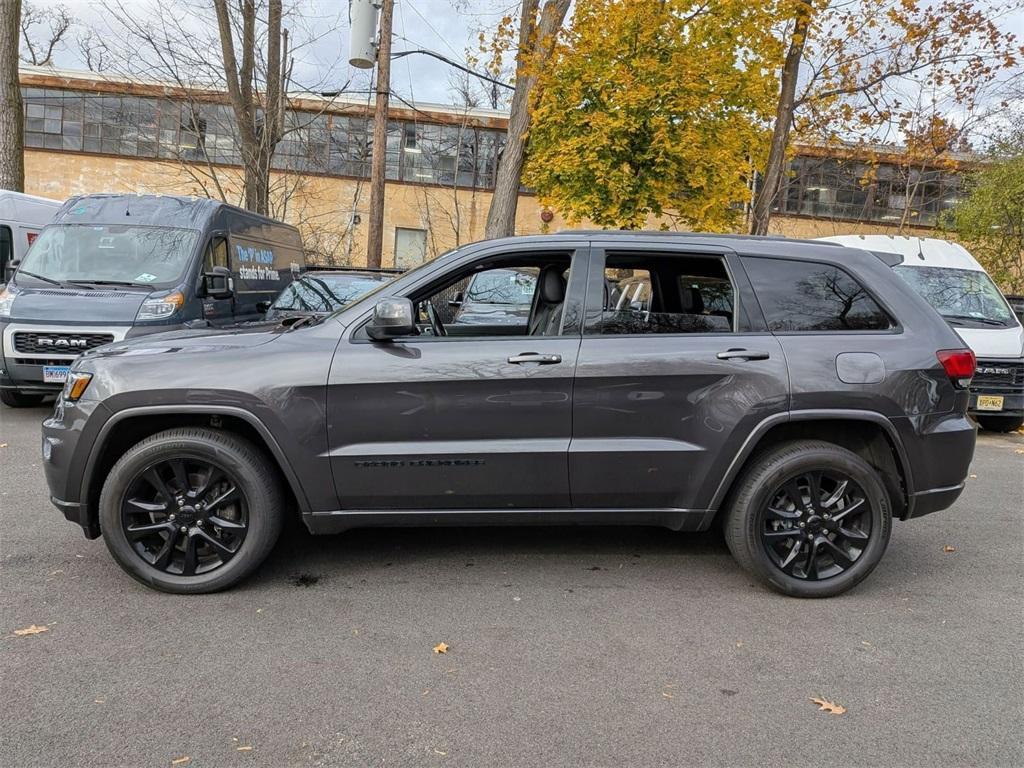 used 2021 Jeep Grand Cherokee car, priced at $22,500