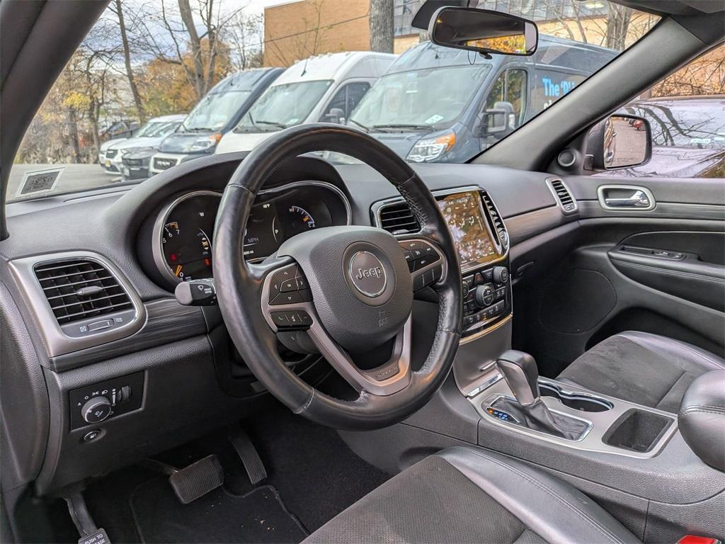 used 2021 Jeep Grand Cherokee car, priced at $22,500