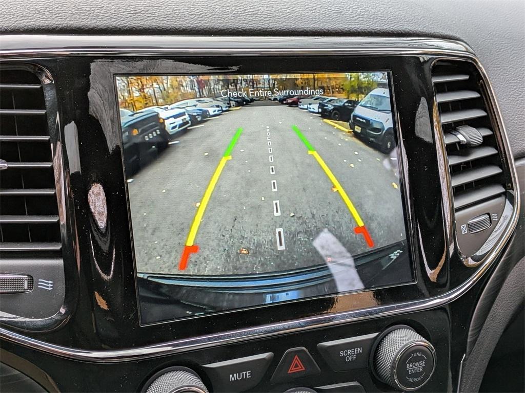 used 2021 Jeep Grand Cherokee car, priced at $22,500