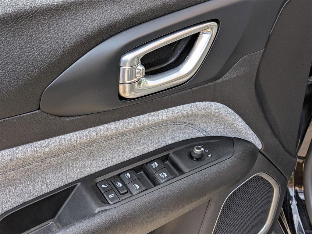 used 2022 Jeep Compass car, priced at $20,450