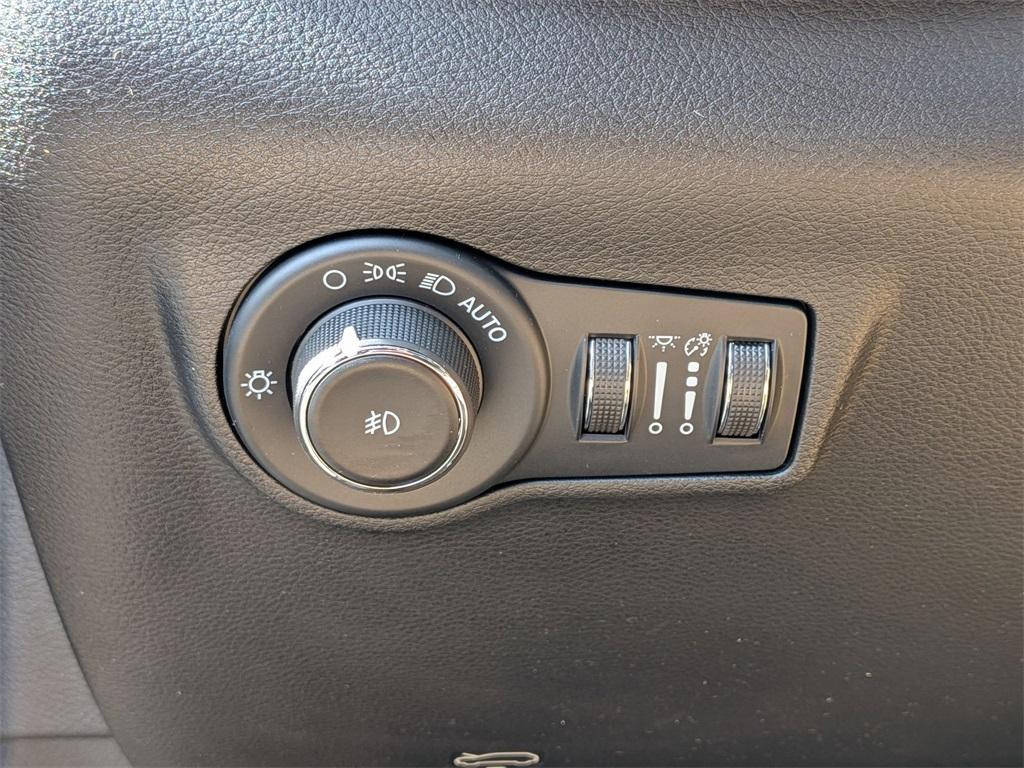 used 2022 Jeep Compass car, priced at $20,450