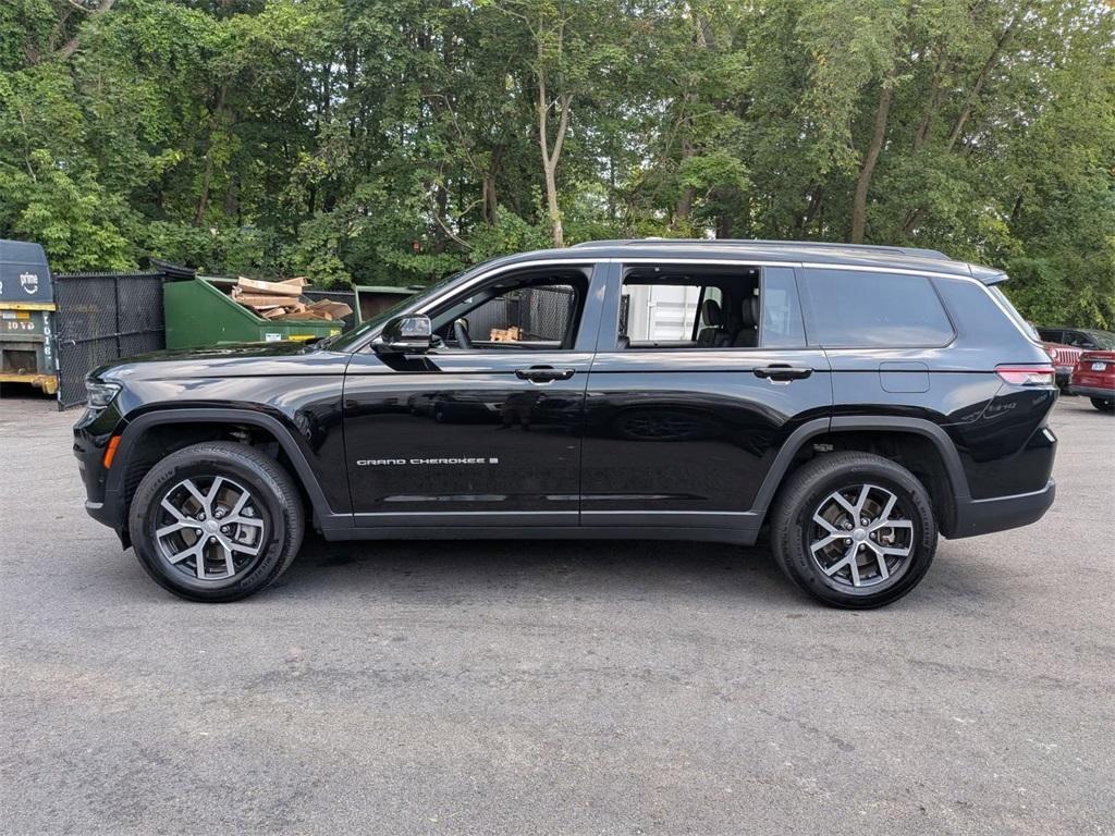 used 2024 Jeep Grand Cherokee L car, priced at $32,995