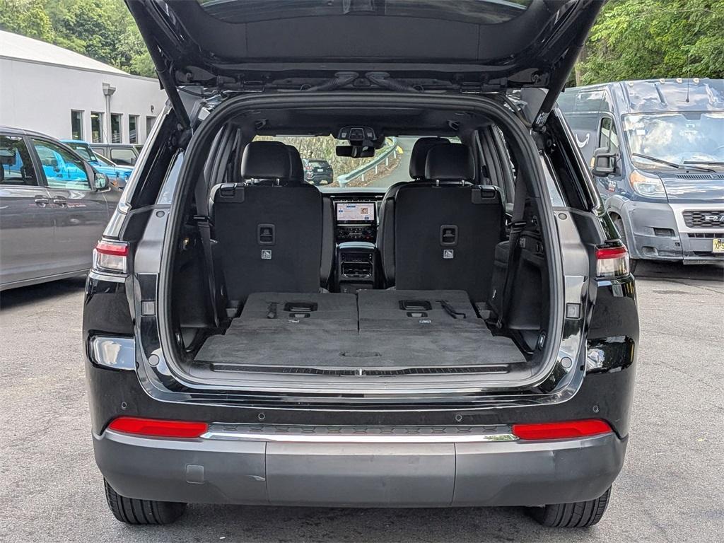 used 2024 Jeep Grand Cherokee L car, priced at $32,995