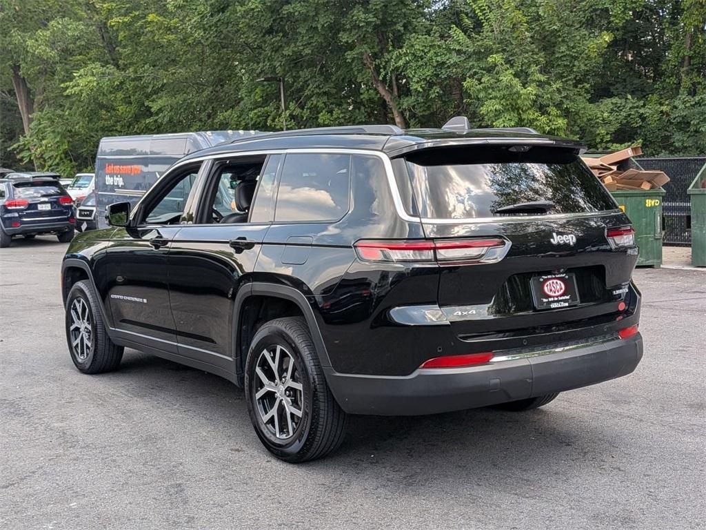 used 2024 Jeep Grand Cherokee L car, priced at $32,995